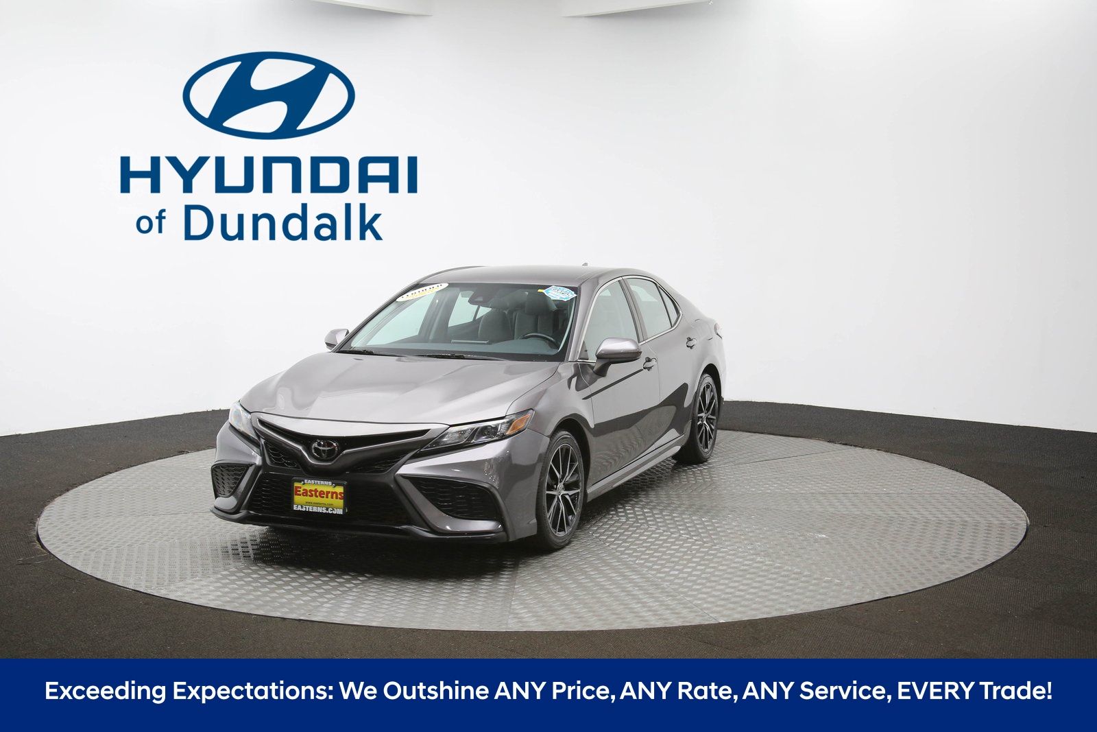 Vehicle image 2 of 62