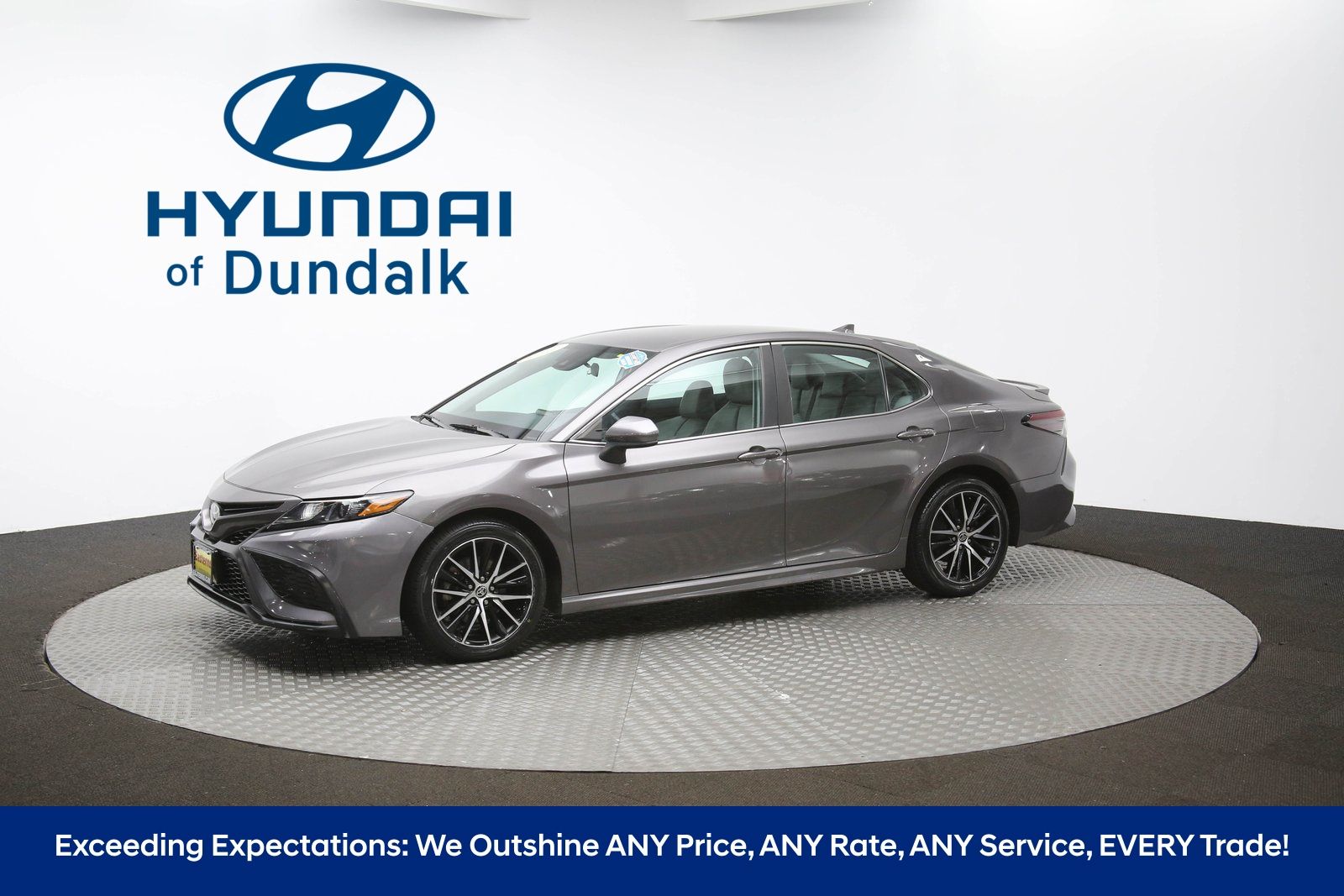 Vehicle image 1 of 62