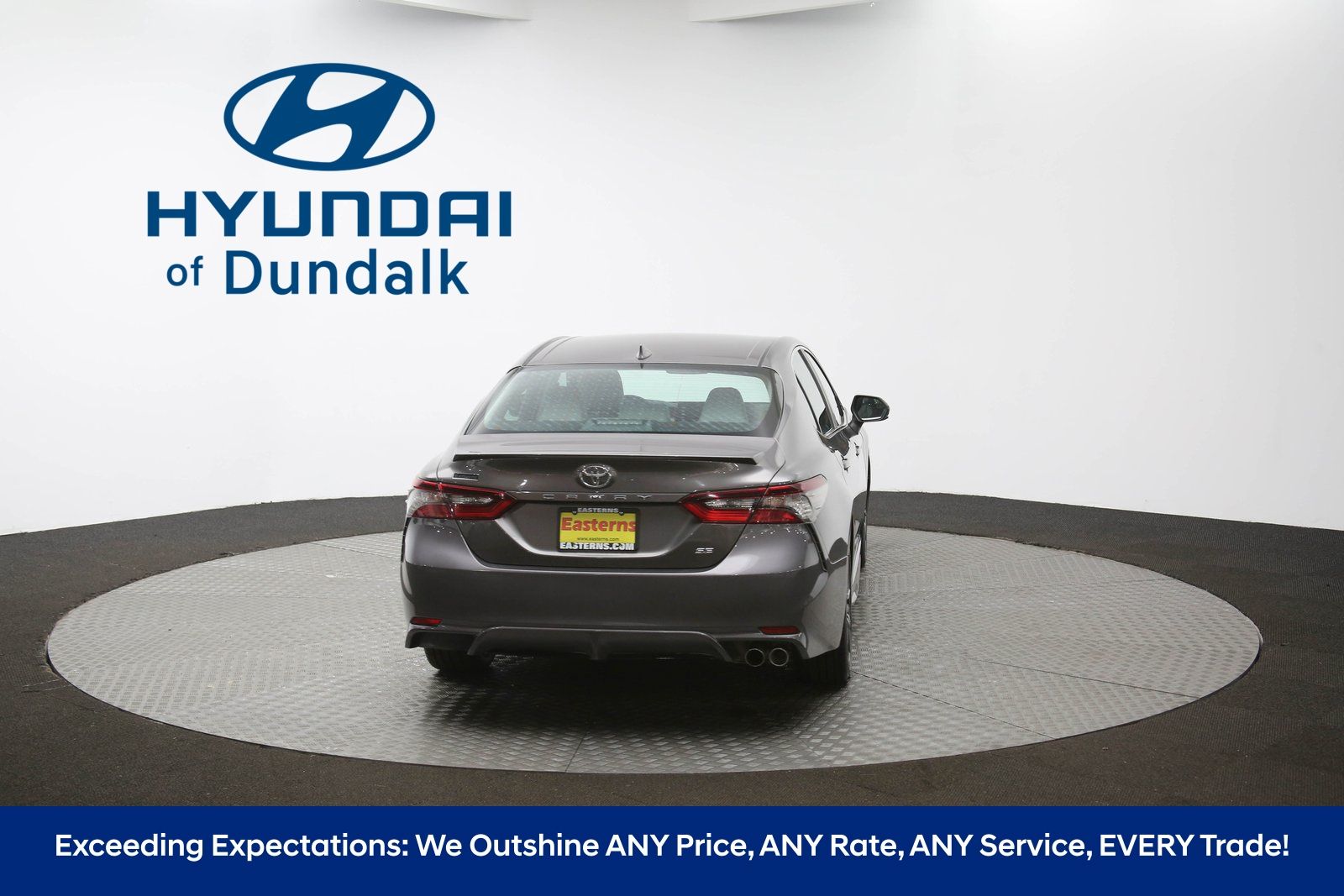 Vehicle image 26 of 62
