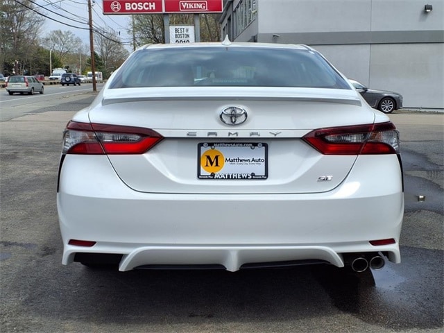 Vehicle image 4 of 30