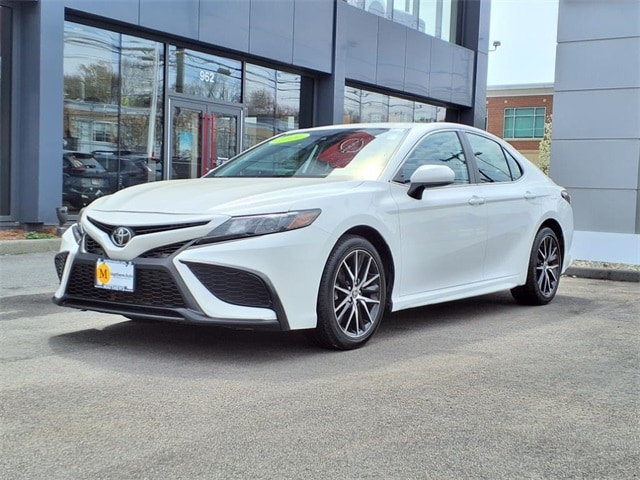 Vehicle image 1 of 30