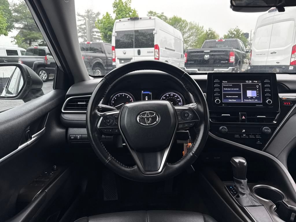 Vehicle image 16 of 29