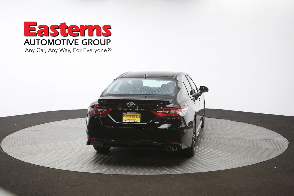 Vehicle image 24 of 61