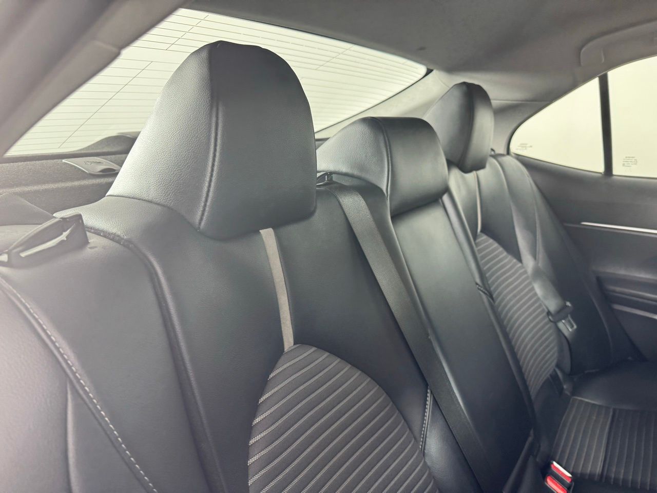Vehicle image 8 of 30