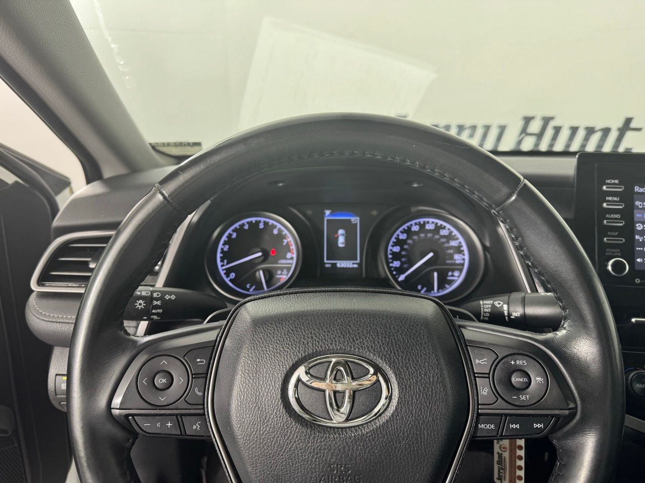 Vehicle image 29 of 30