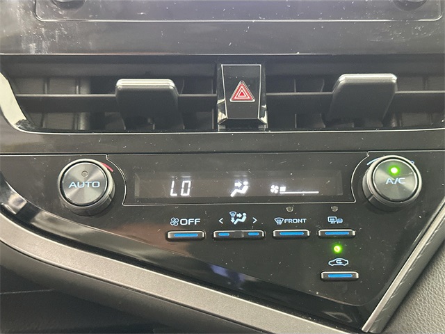 Vehicle image 28 of 29