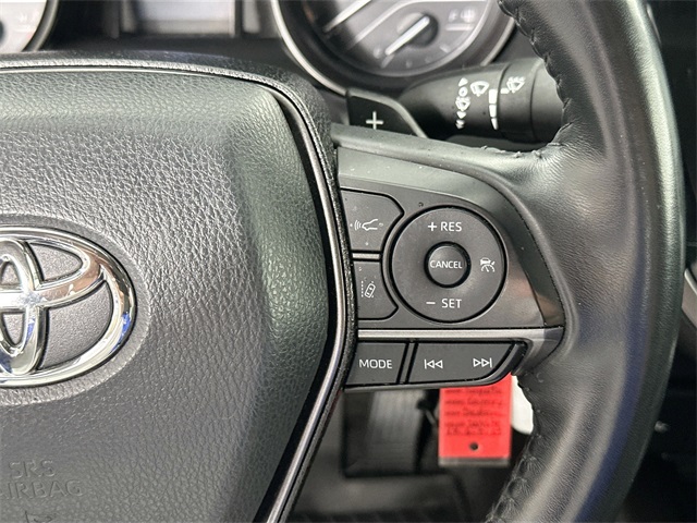 Vehicle image 20 of 29