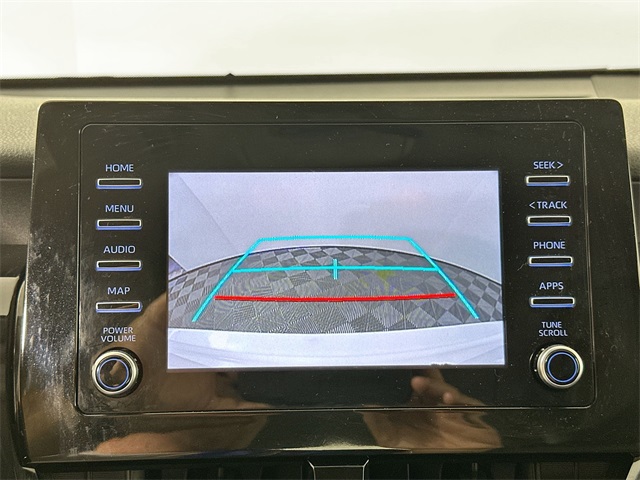 Vehicle image 23 of 29