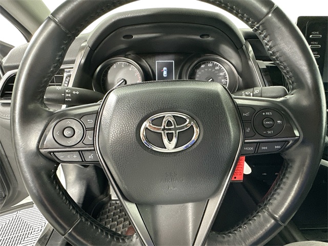 Vehicle image 18 of 29