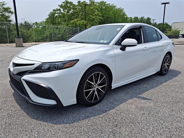Vehicle image 1 of 31