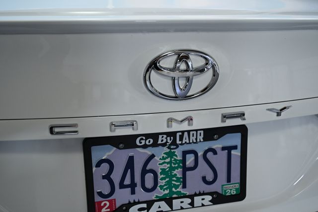 Vehicle image 9 of 50