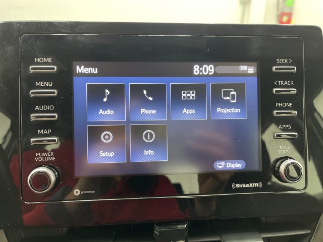 Vehicle image 18 of 49