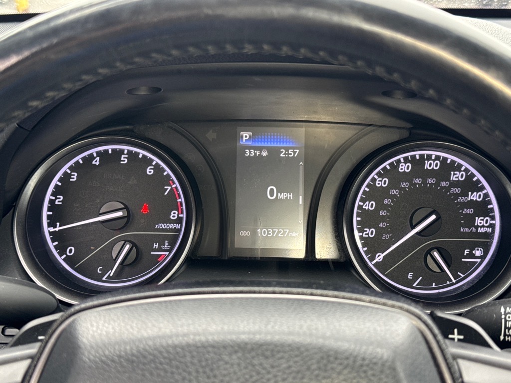 Vehicle image 20 of 21