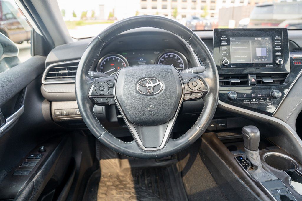 Vehicle image 15 of 41