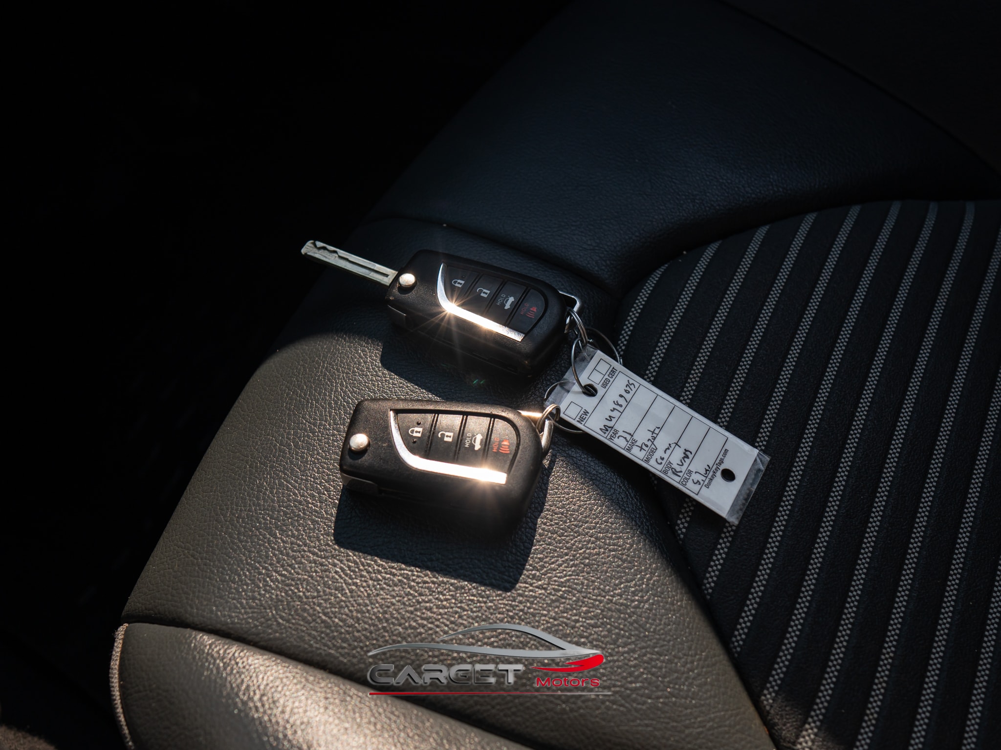 Vehicle image 46 of 49