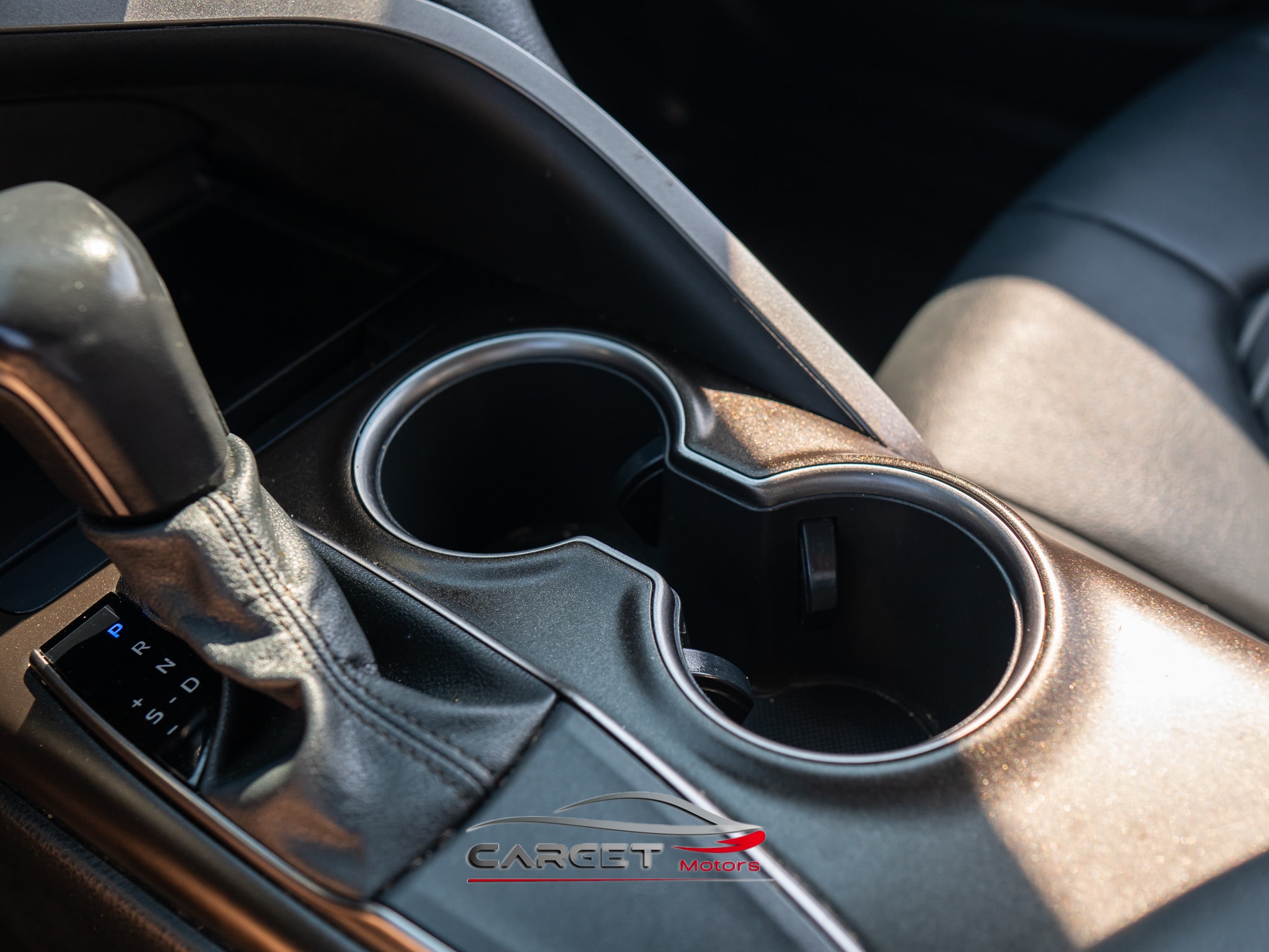 Vehicle image 35 of 49