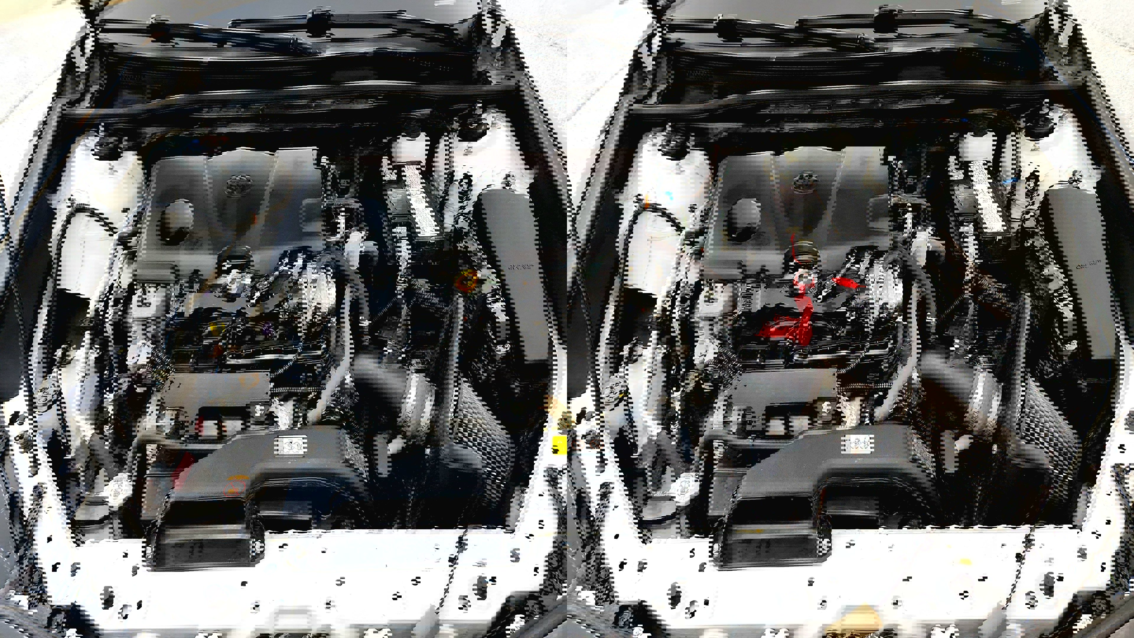 Vehicle image 33 of 34