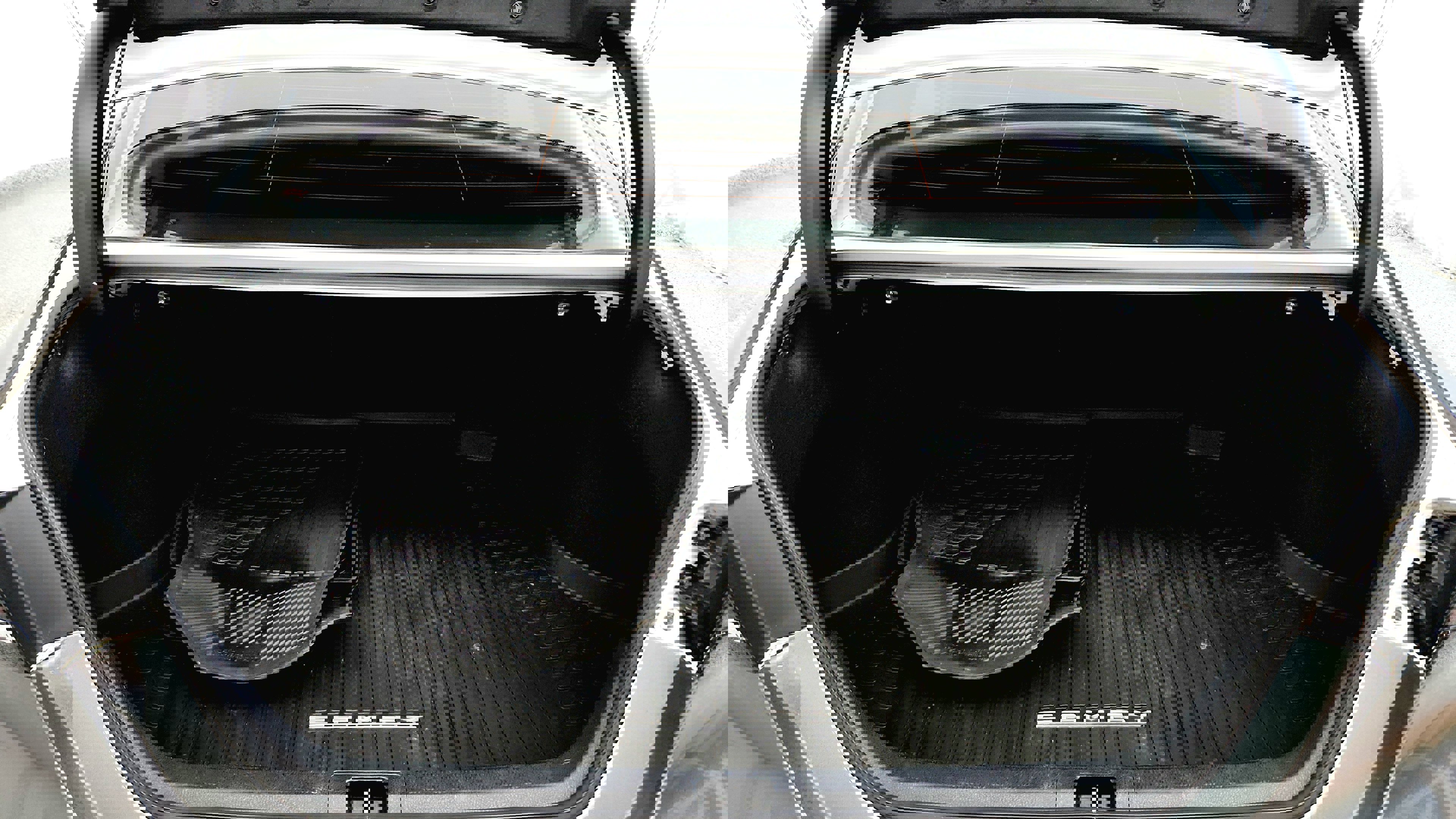 Vehicle image 30 of 34