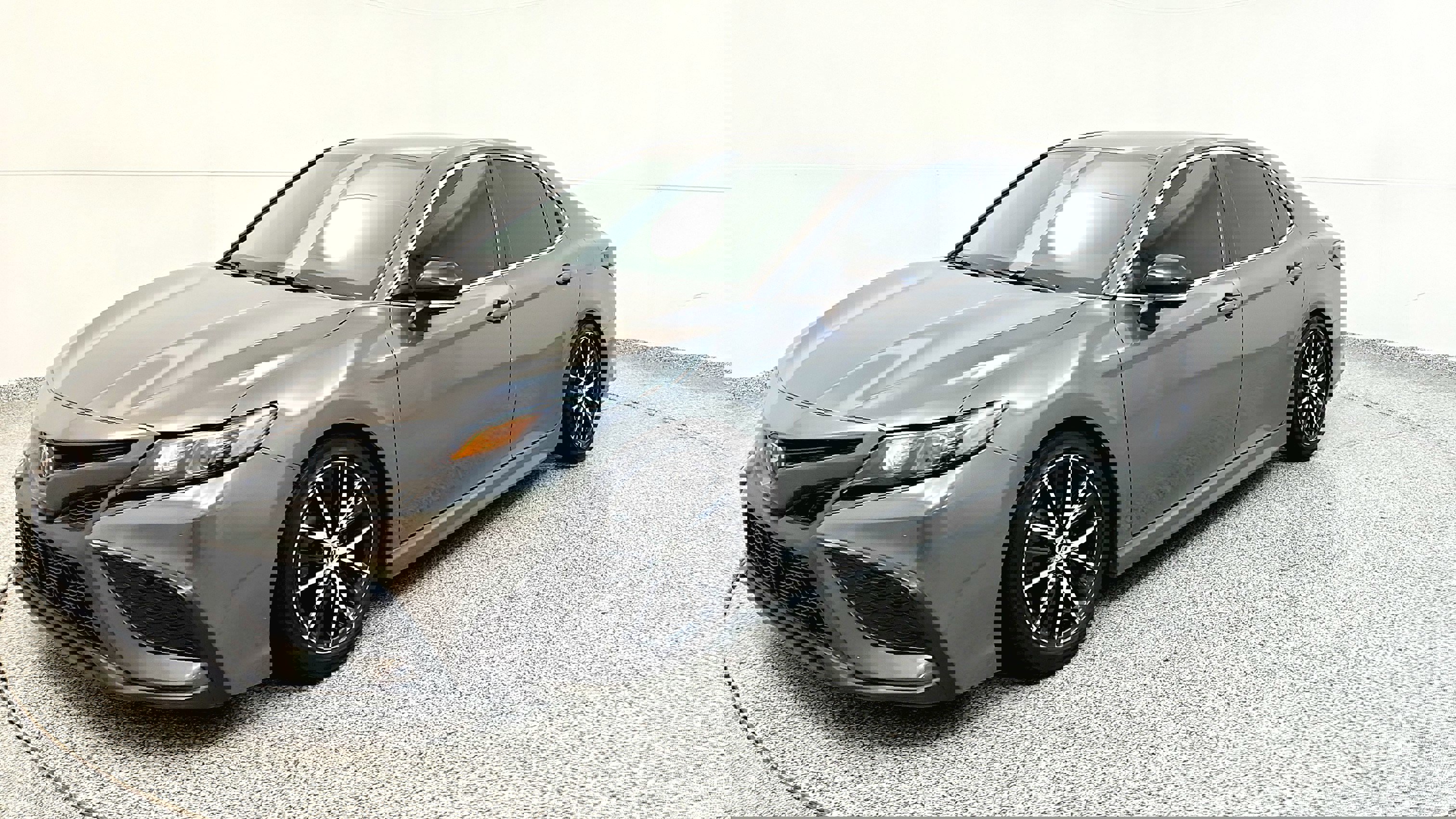 Vehicle image 1 of 34