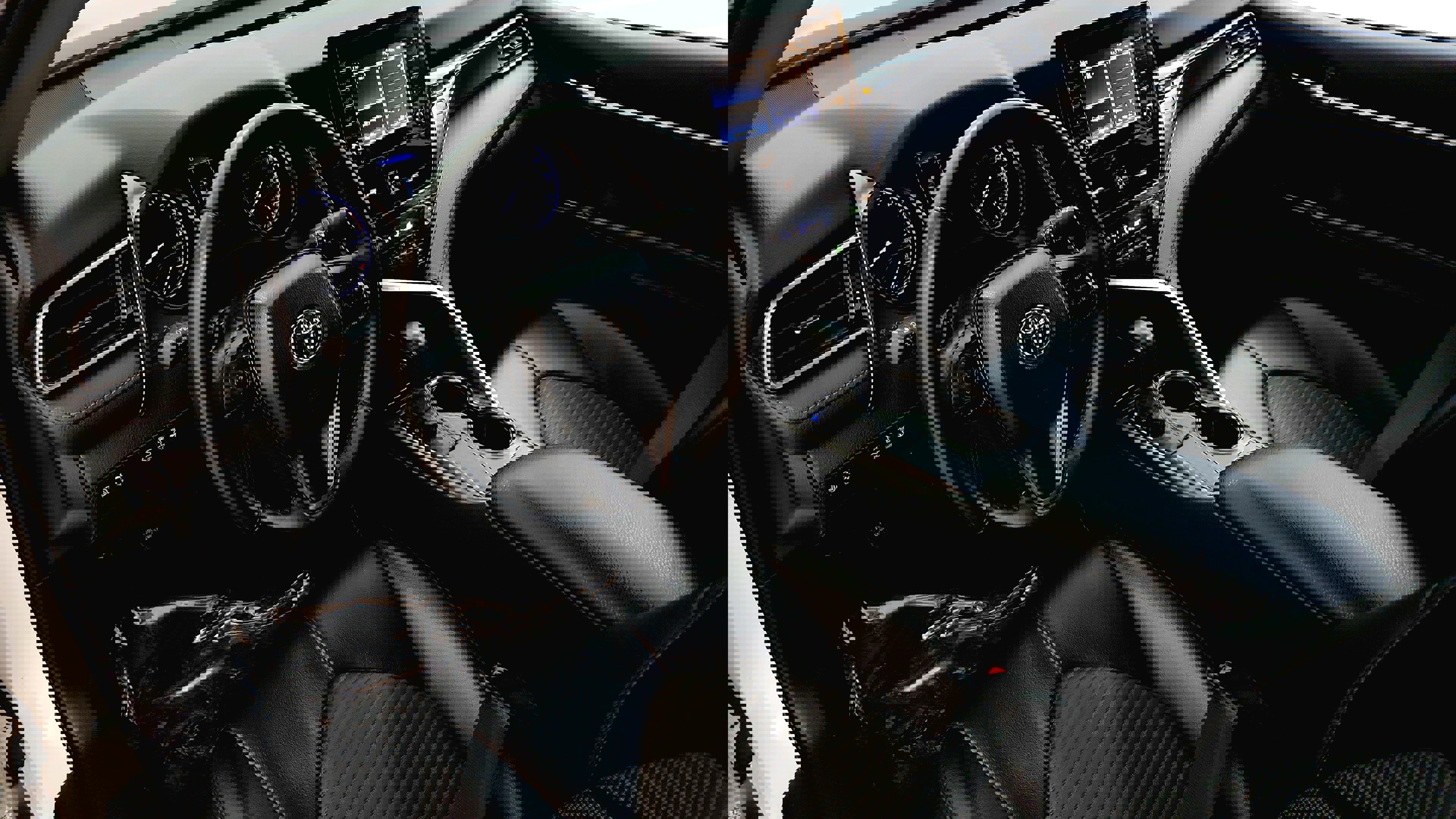 Vehicle image 21 of 34