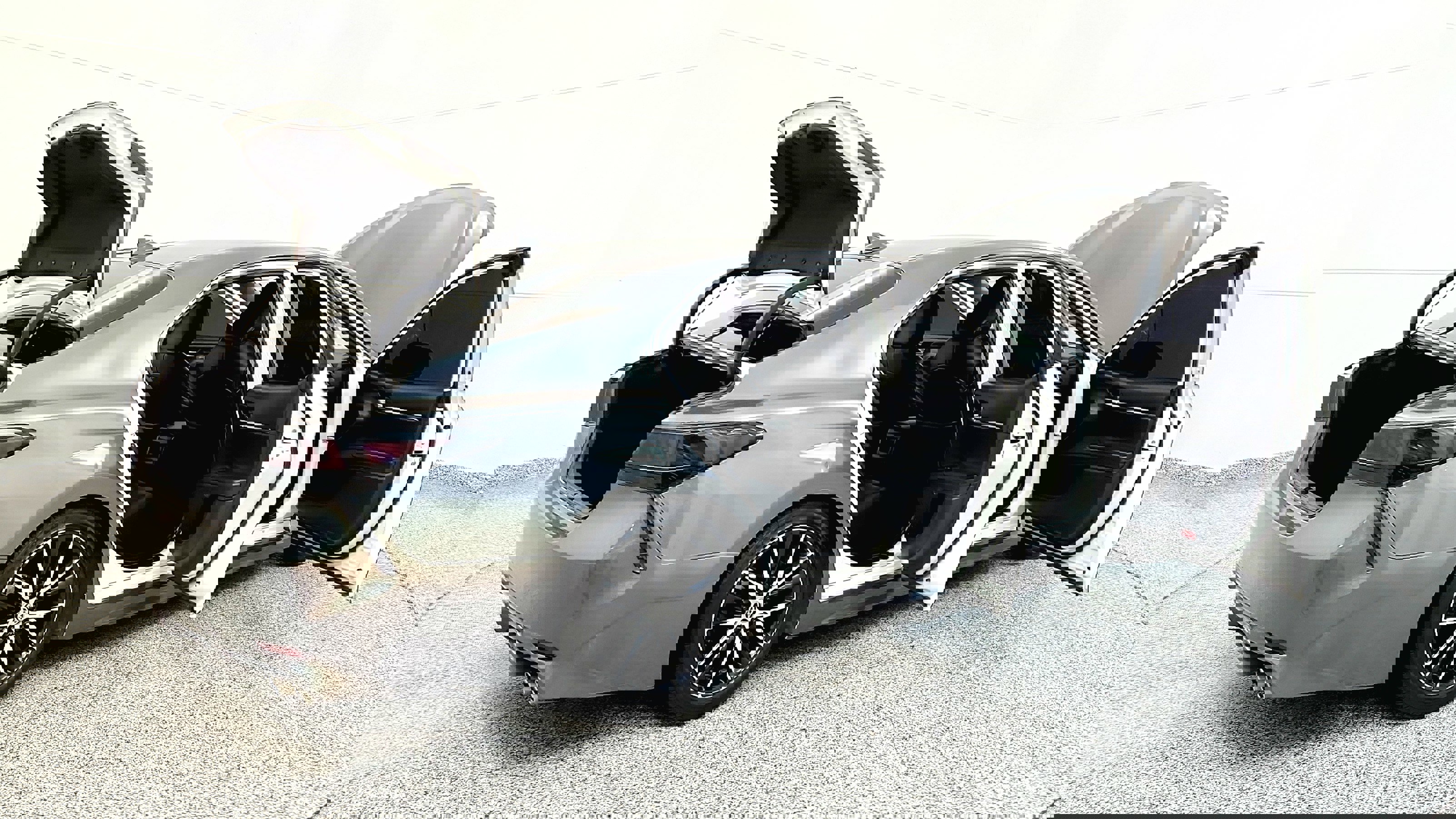 Vehicle image 12 of 34
