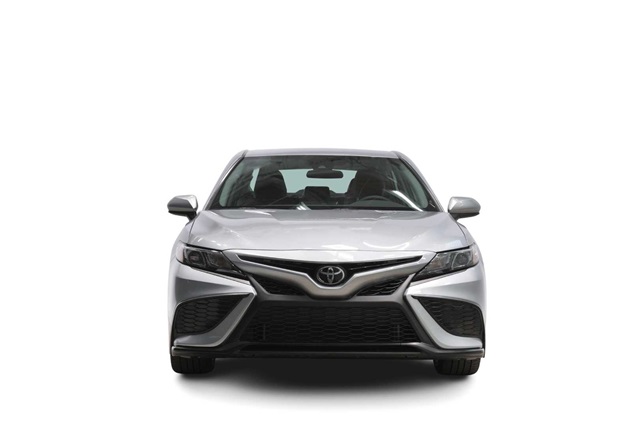 Vehicle image 2 of 29