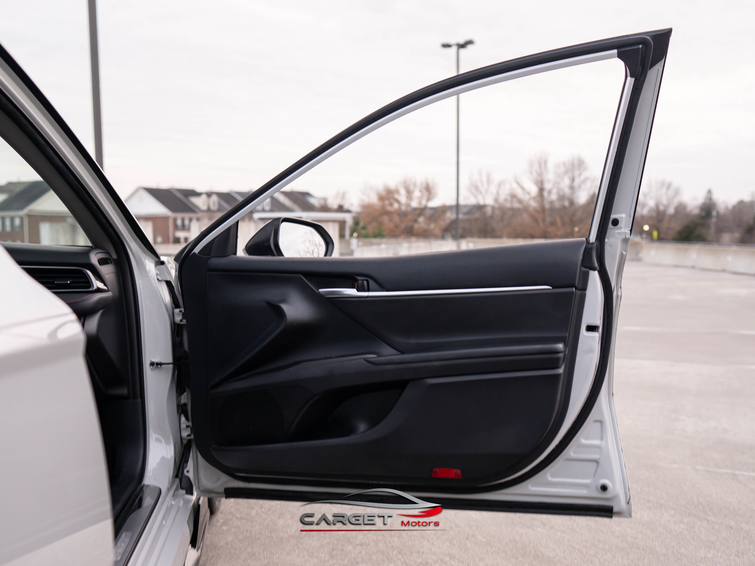 Vehicle image 42 of 53