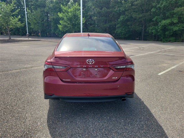 Vehicle image 9 of 29