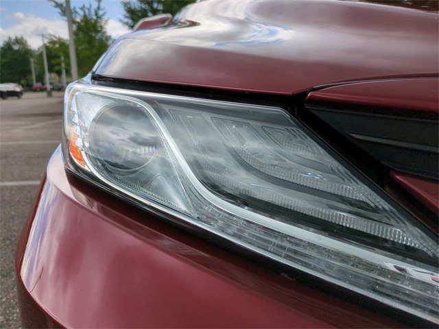 Vehicle image 12 of 29