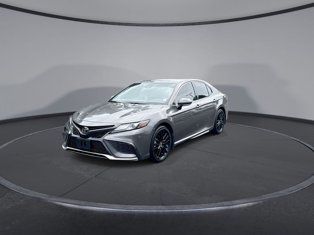 Vehicle image 2 of 34