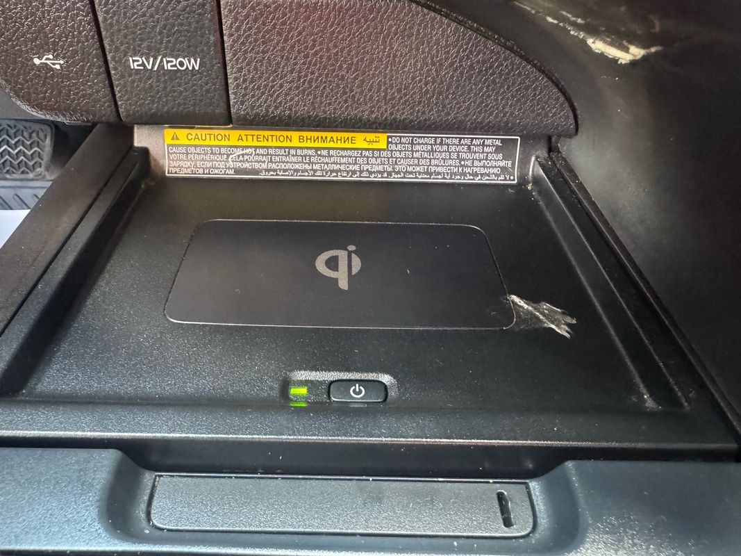 Vehicle image 25 of 47