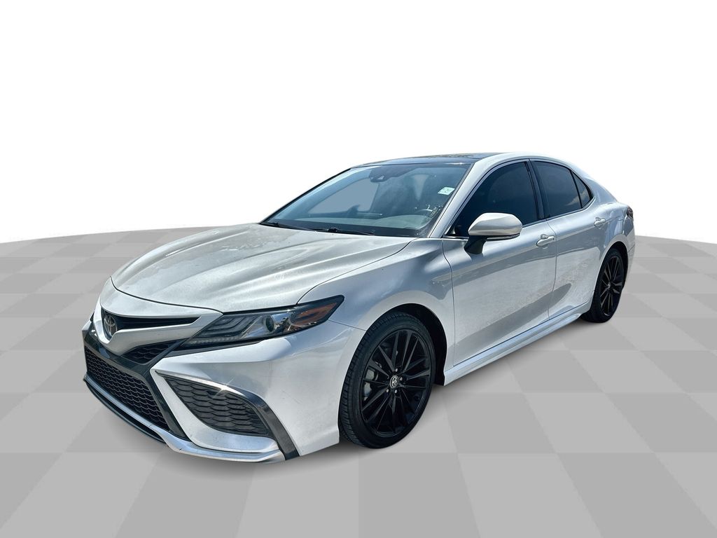 Vehicle image 2 of 36