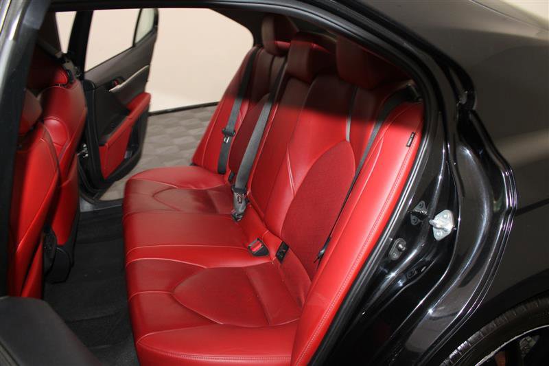 Vehicle image 16 of 37