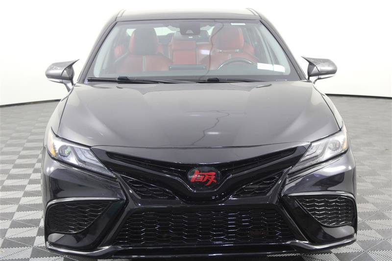 Vehicle image 4 of 37