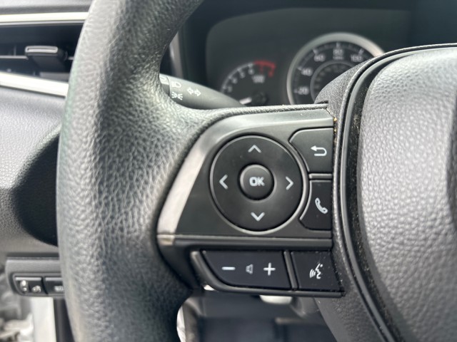 Vehicle image 16 of 20