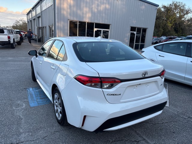 Vehicle image 5 of 20