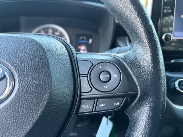 Vehicle image 15 of 20