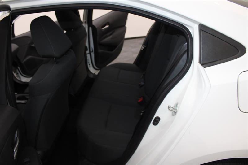 2021 Toyota Corolla LE Image 20 of 44