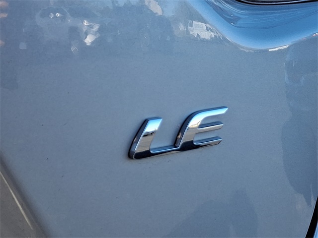 Vehicle image 29 of 37