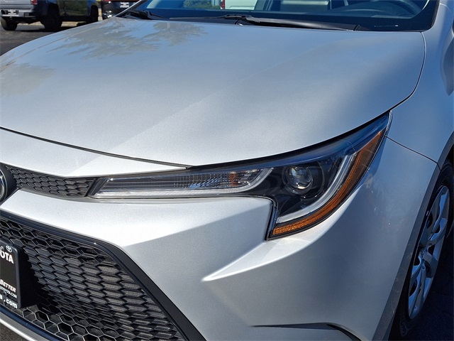 Vehicle image 9 of 37