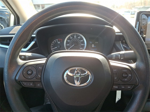 Vehicle image 19 of 37