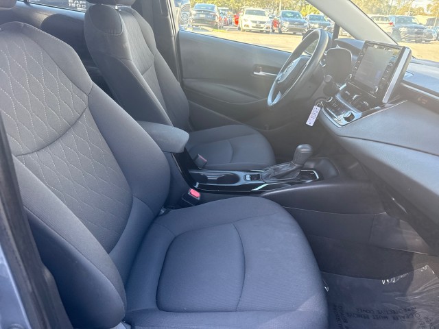 Vehicle image 11 of 18