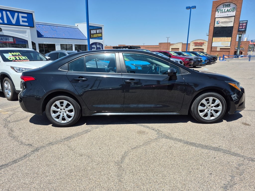 Vehicle image 4 of 20