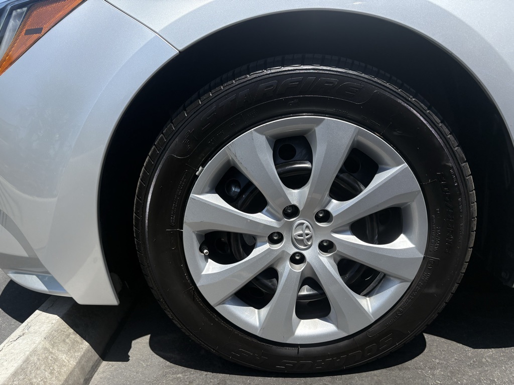Vehicle image 17 of 17