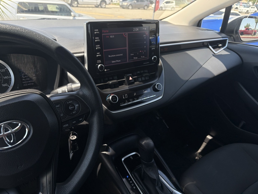 Vehicle image 16 of 17