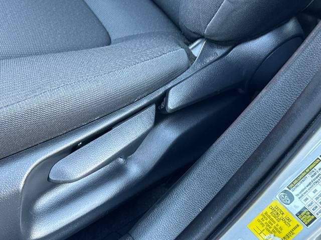 Vehicle image 6 of 25
