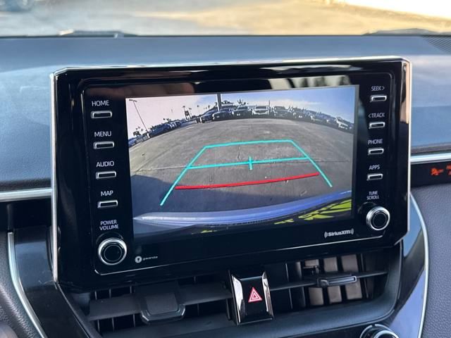Vehicle image 14 of 25