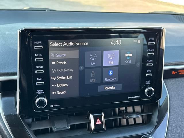Vehicle image 12 of 25