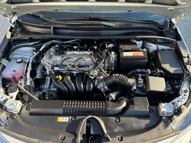 Vehicle image 24 of 25