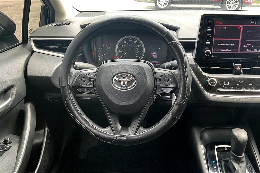 Vehicle image 4 of 28